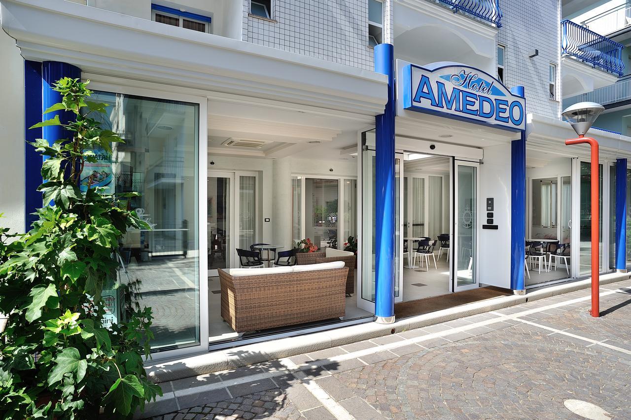 Hotel Amedeo Misano Adriatico Eksteriør bilde